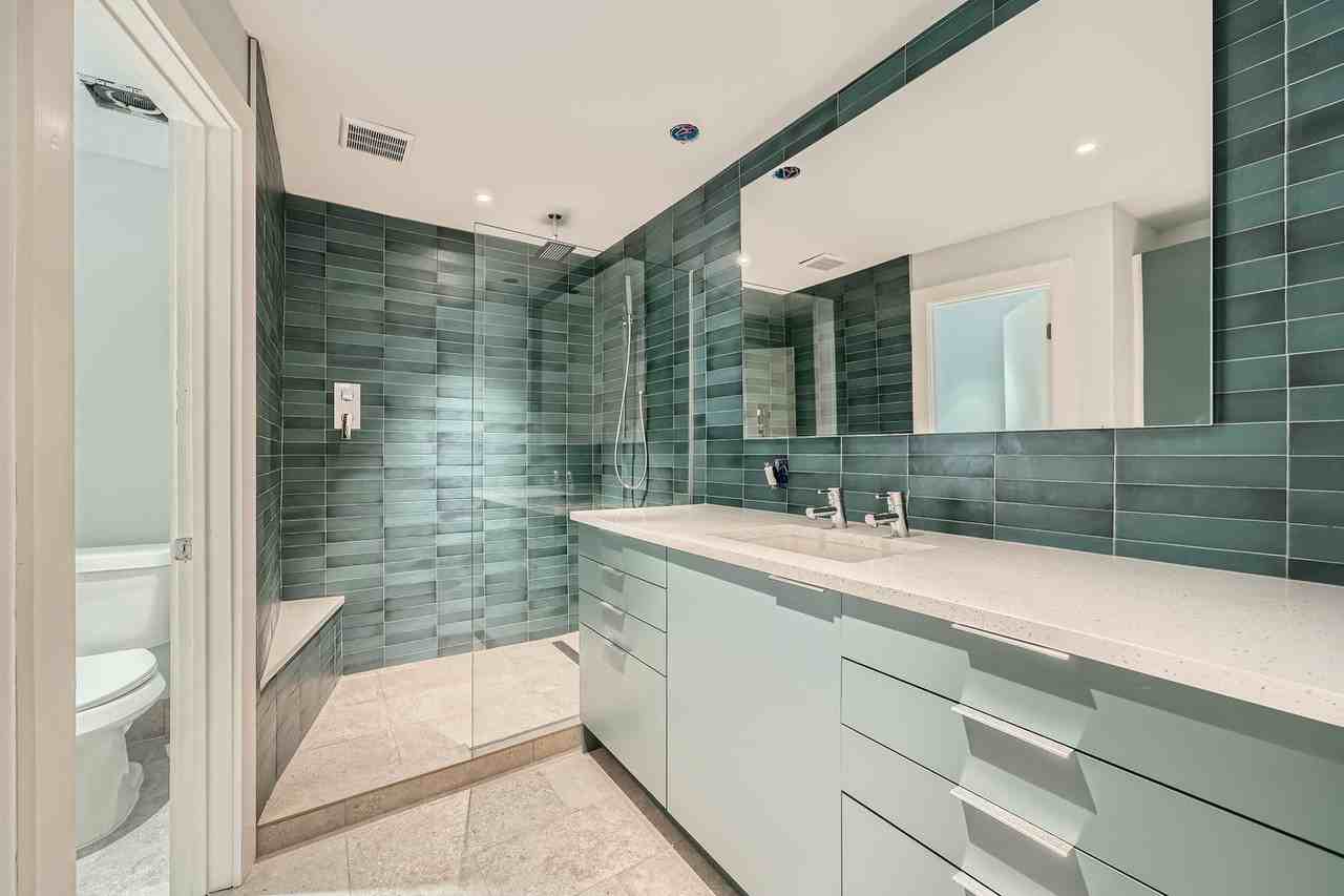 1512 Ridgemont Dr - Photo 7 of 11