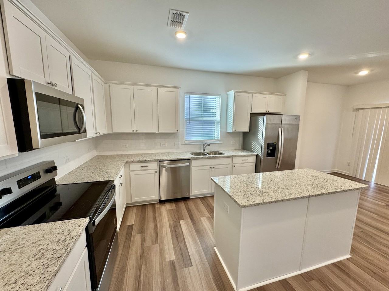 3012 Orwell Drive Gainesville GA - Photo 5 of 49