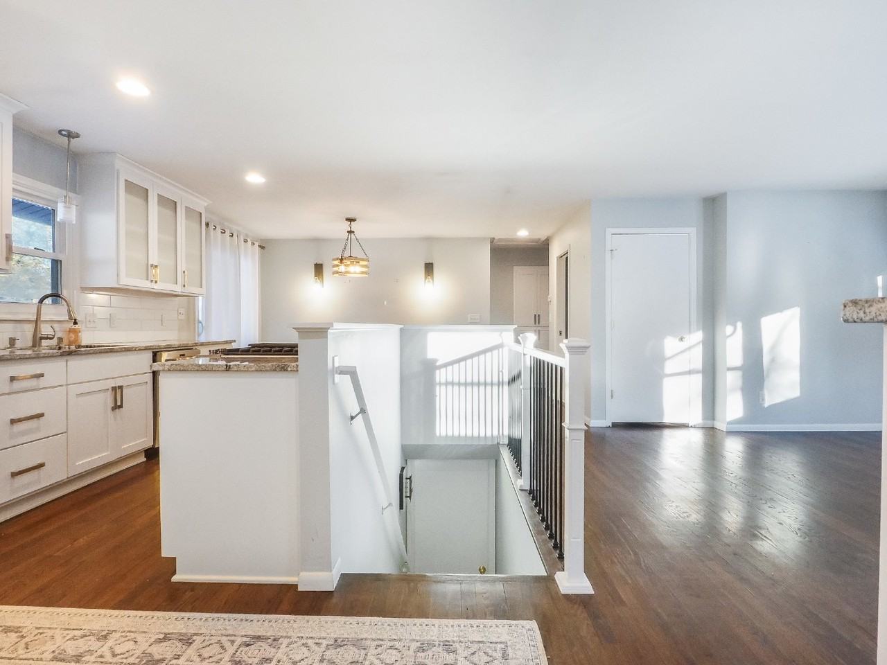1909 Stowe Ave - Photo 2 of 16