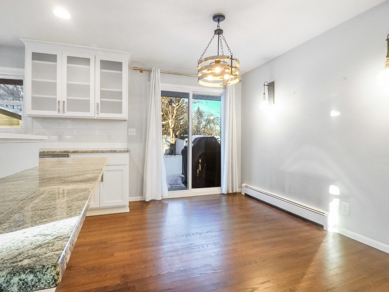 1909 Stowe Ave - Photo 6 of 16