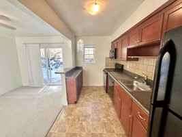 featured image of 900 Fountain Ct