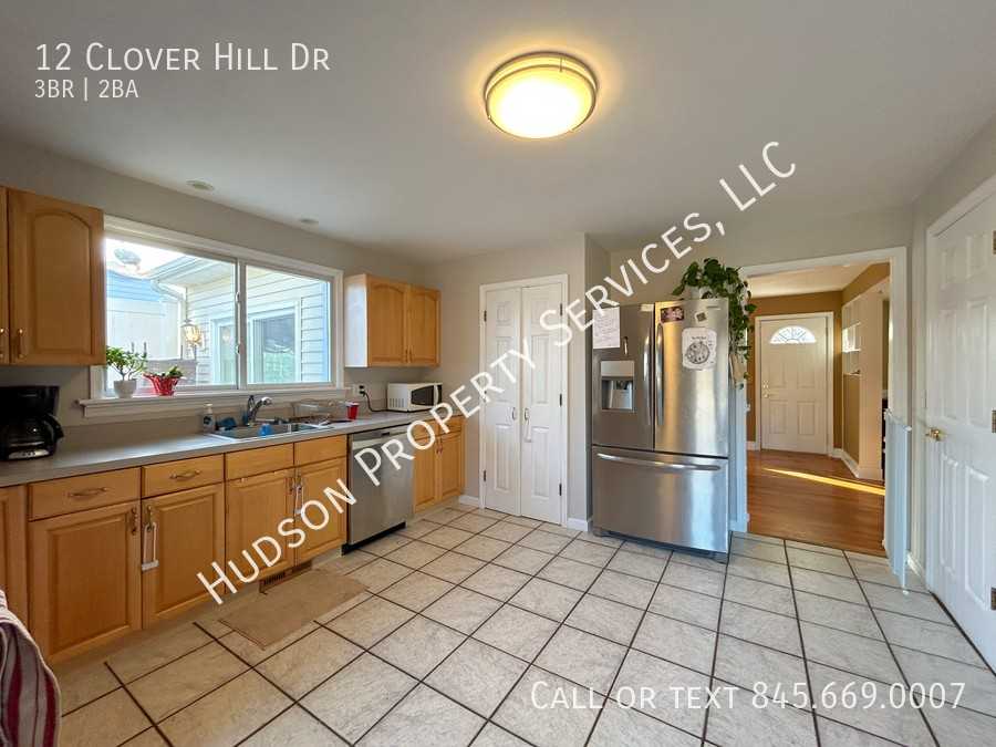 12 Clover Hill Dr - Photo 2 of 15