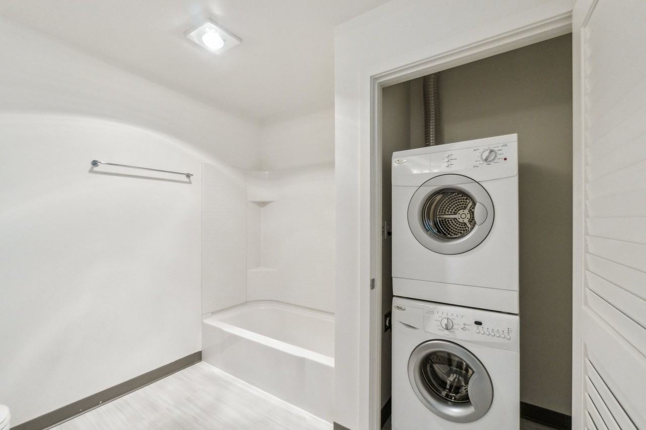 Kavela Apartments in Seattle, WA - Photo 5 of 35