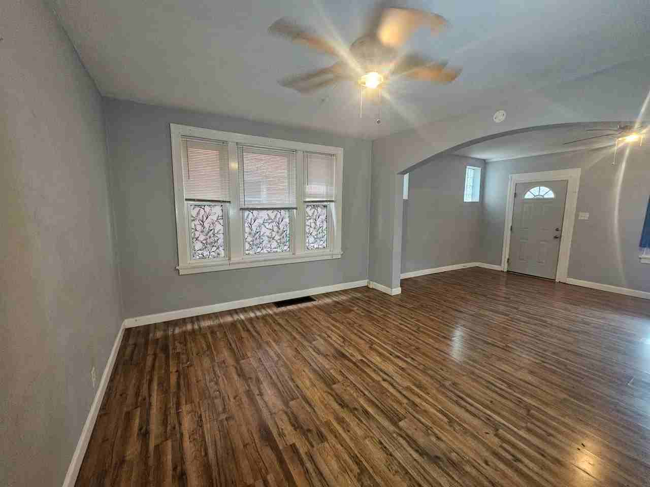 5034 Louisiana Ave - Photo 2 of 12