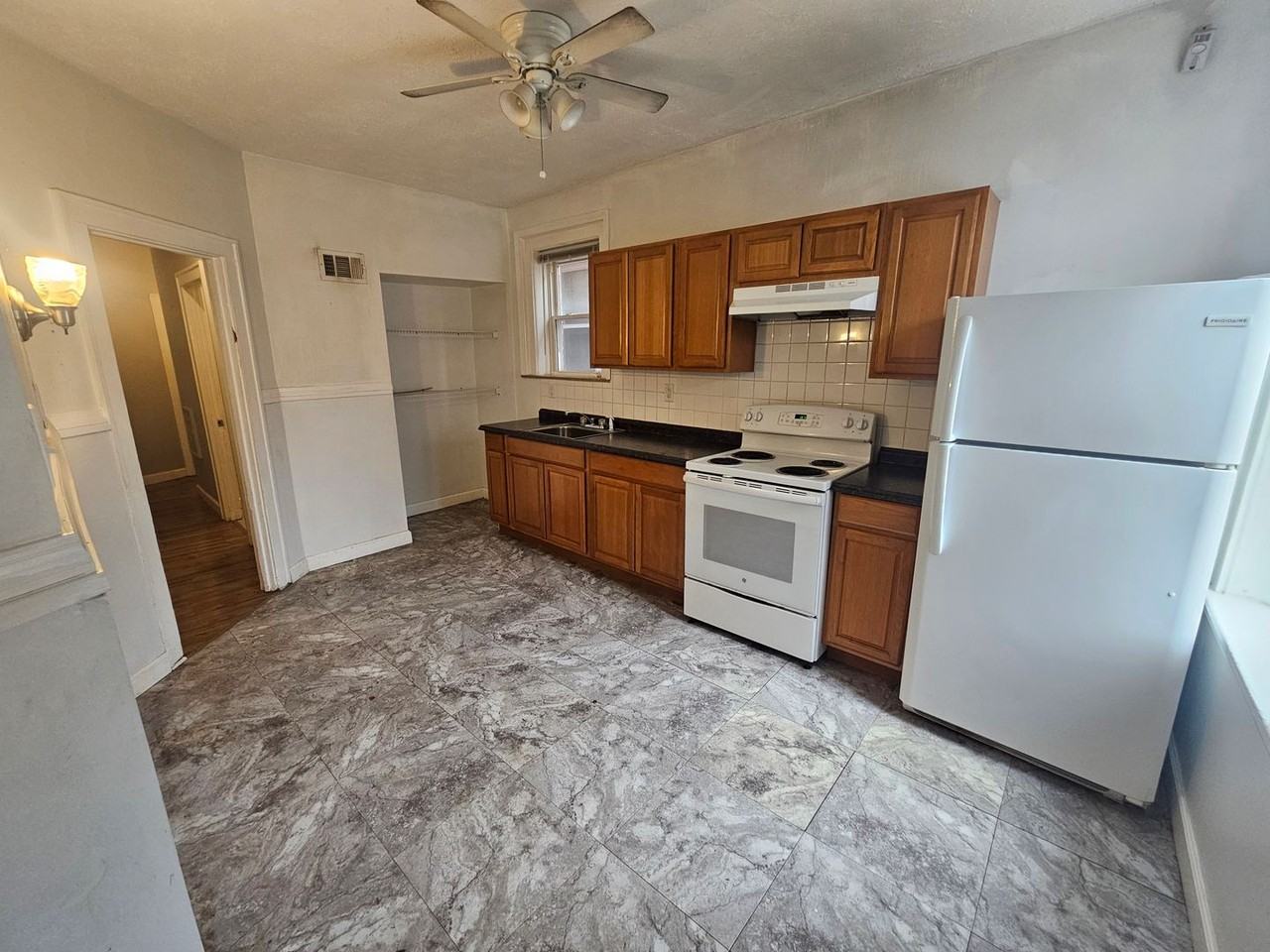 5034 Louisiana Ave - Photo 5 of 12