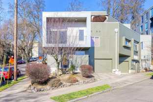 3220 N Michigan Ave - Photo 1 of 1