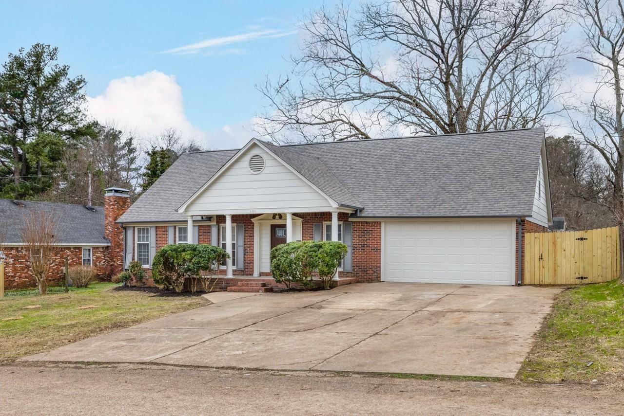 1111 Pine St - Photo 2 of 40