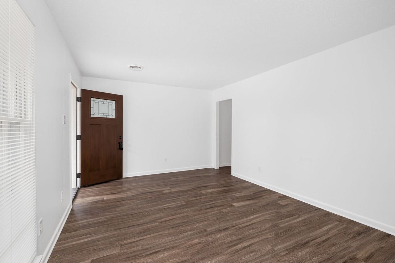 1111 Pine St - Photo 6 of 40