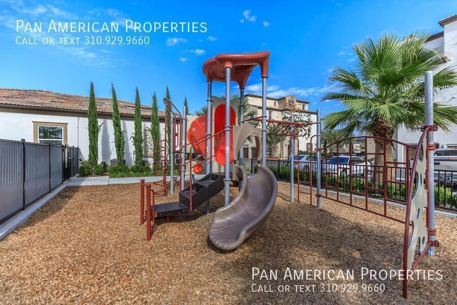 Hallmark Mission - Photo 4 of 50