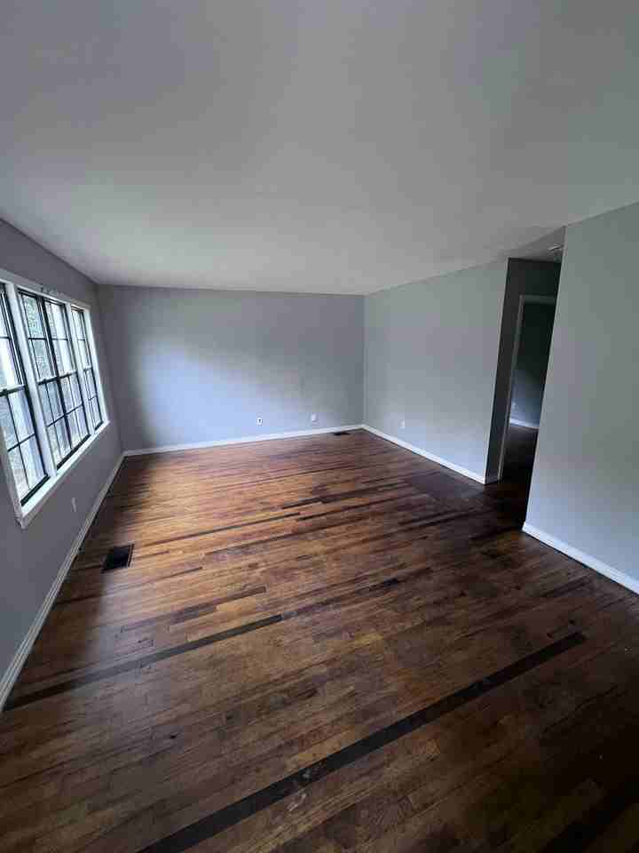 2613 Old Military Rd - Photo 3 of 7