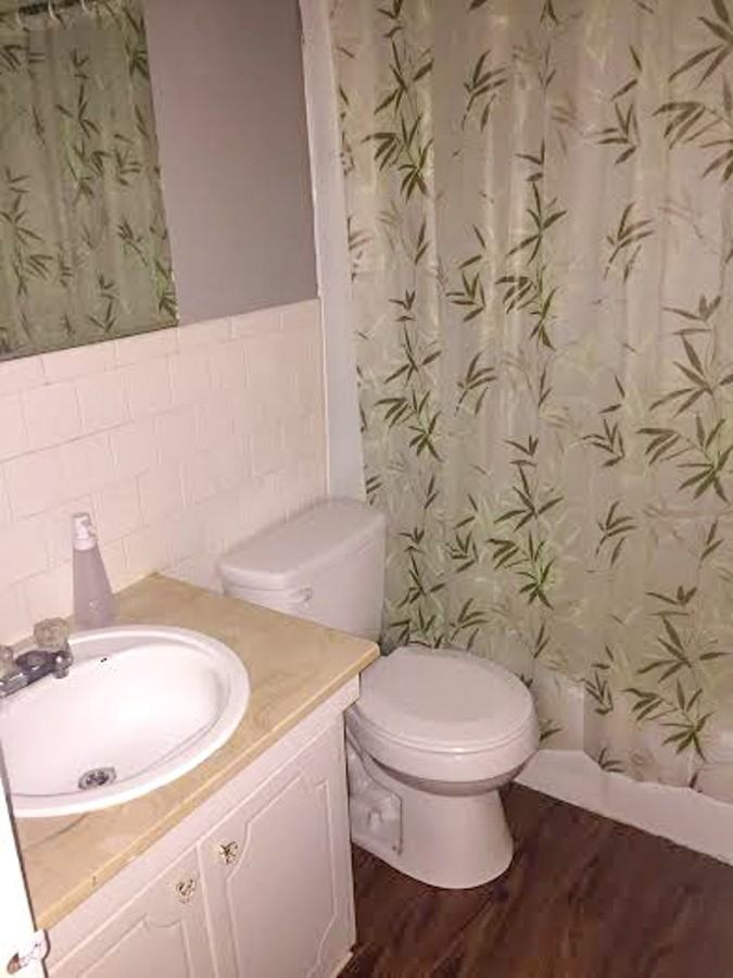 329 Summit St #NA - Photo 3 of 8