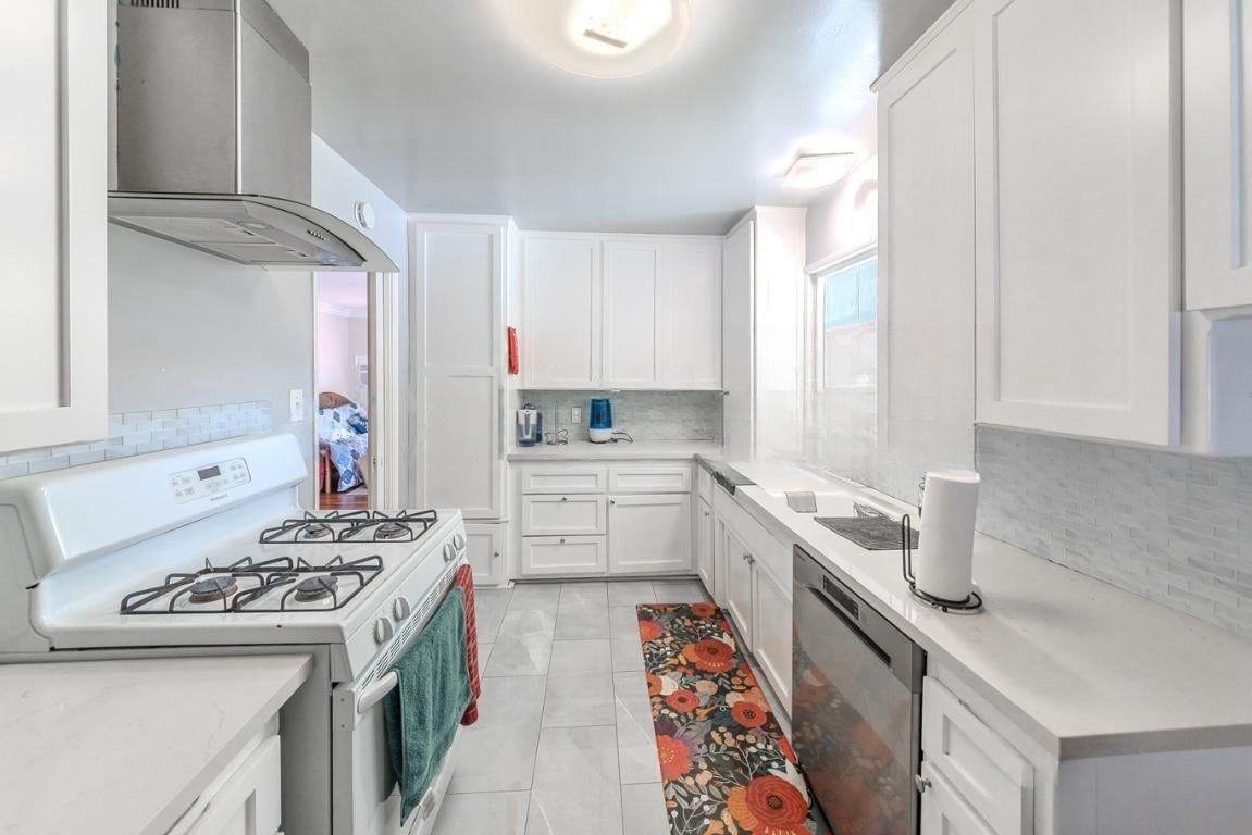 3901 Tower Dr #NA - Photo 2 of 5