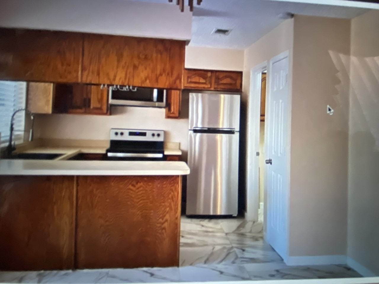 2409 York Minster Ct #NA - Photo 2 of 20