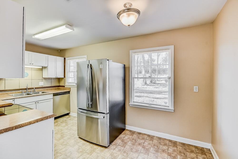 1628 1st St Ne - Photo 6 of 16