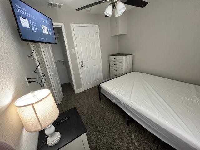 Oakcliff St - Photo 7 of 9