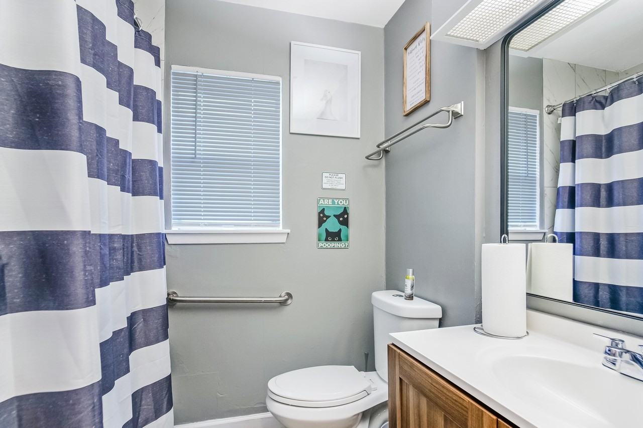 W Ligustrum Dr - Photo 2 of 18