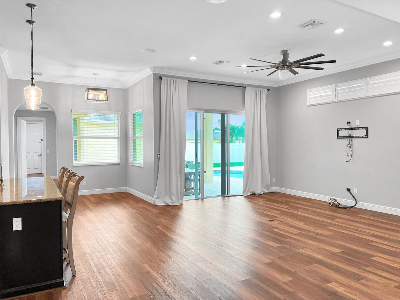 10352 Sw Westlawn Blvd - Photo 7 of 33