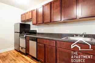 817 W Cornelia Ave #208 - Photo 1 of 1