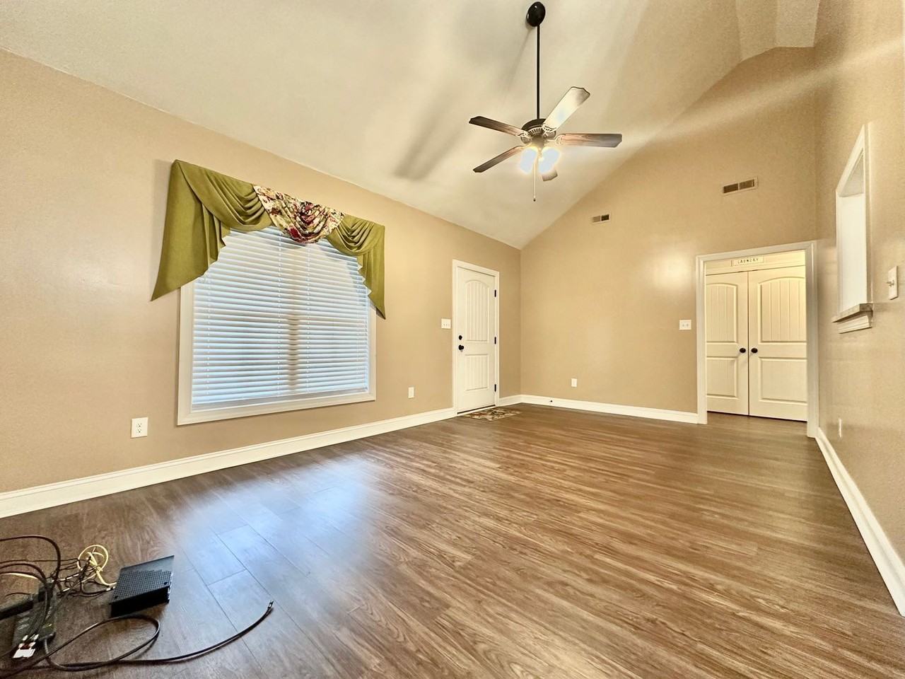 2531 Winding Creek Dr Sw - Photo 5 of 26