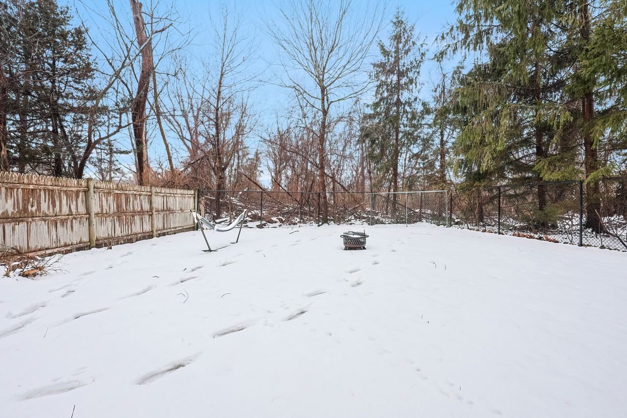 153 Spring St - Photo 2 of 30