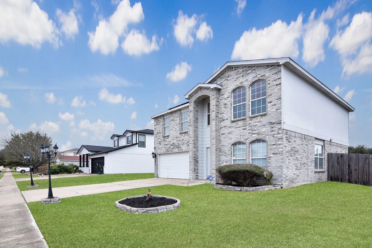 4003 Bull Run Dr - Photo 4 of 25