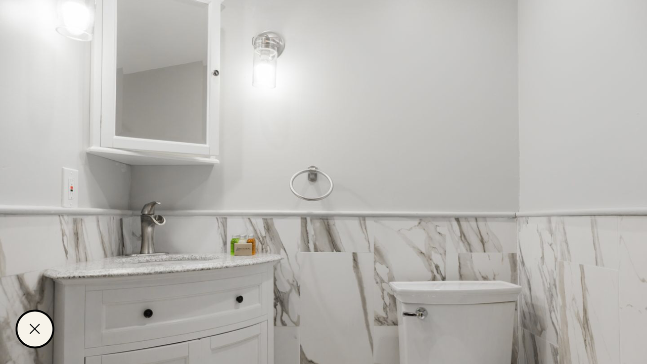 7 Story St #B - Photo 3 of 8