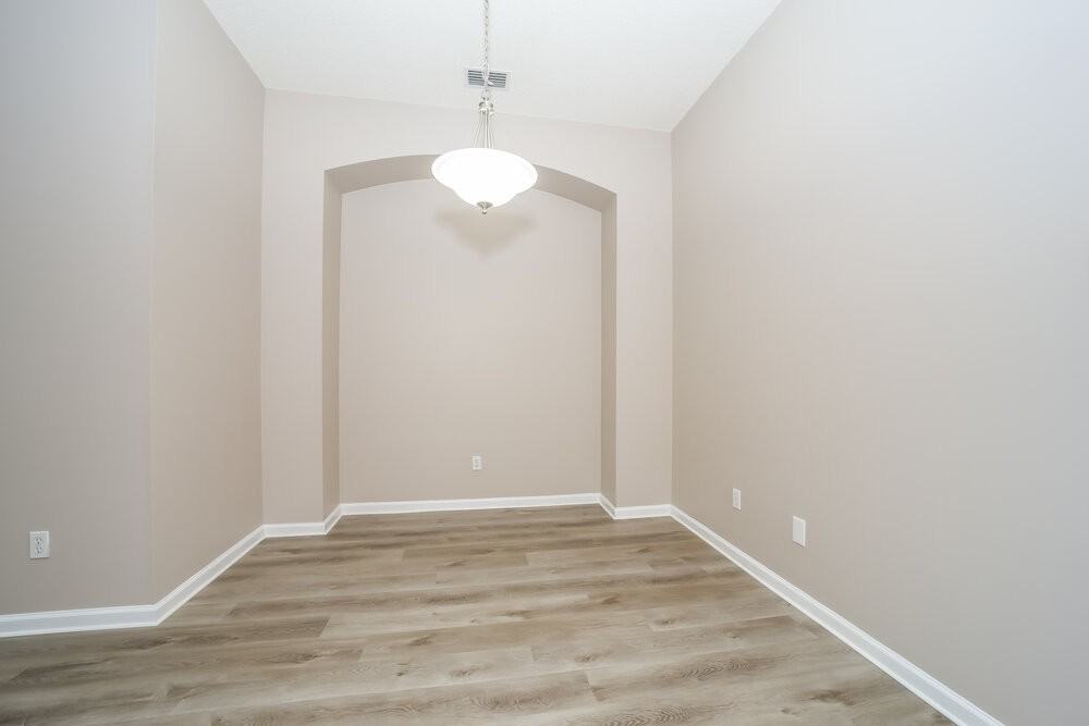 1796 Keswick Rd - Photo 5 of 16