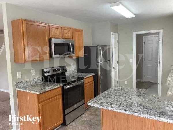 6726 Winners Dr - Photo 3 of 11