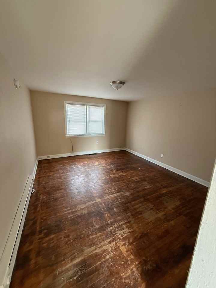 1 6th St - Photo 3 of 19