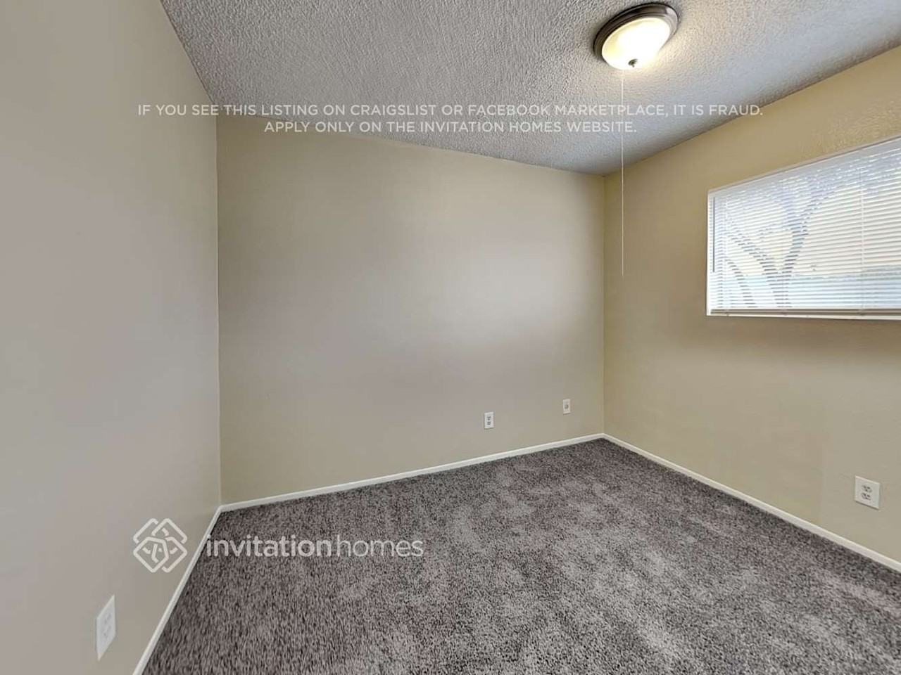 2386 W Betty Elyse Ln - Photo 6 of 8