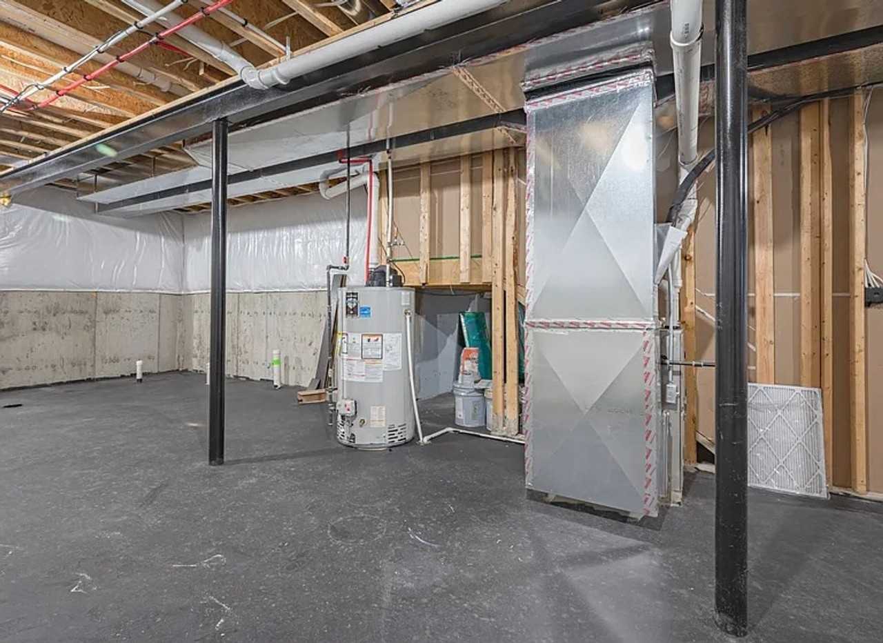 8270 Carston Ln - Photo 2 of 50