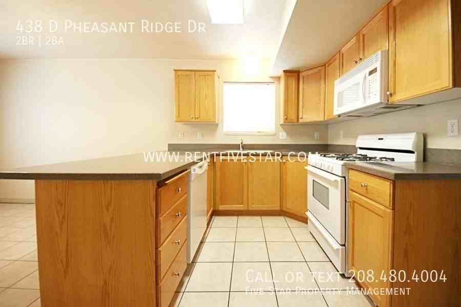 438 Pheasant Ridge Dr Apt D - Photo 7 of 15