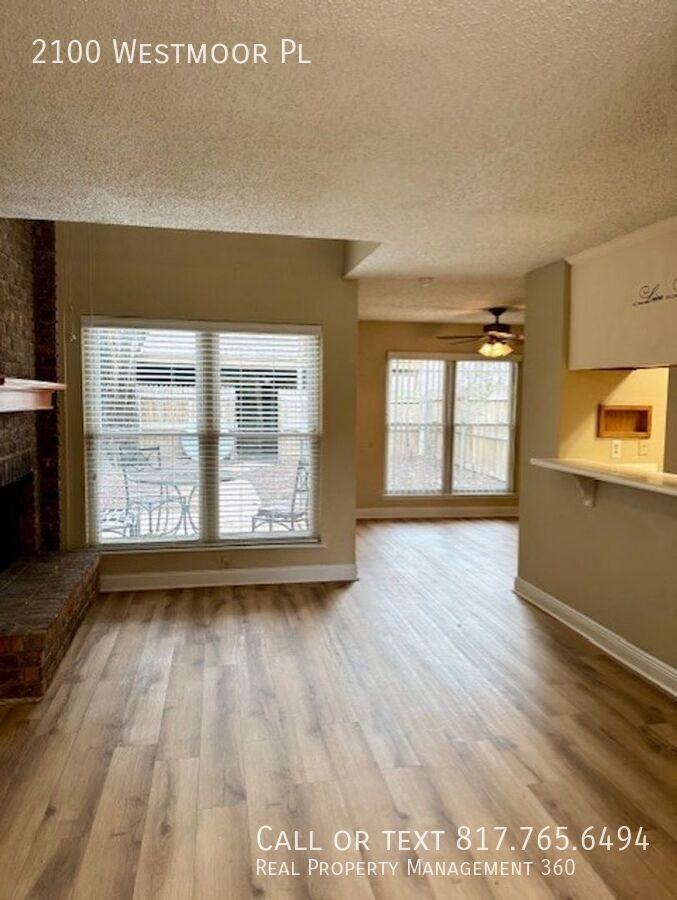 2100 Westmoor Pl - Photo 3 of 11