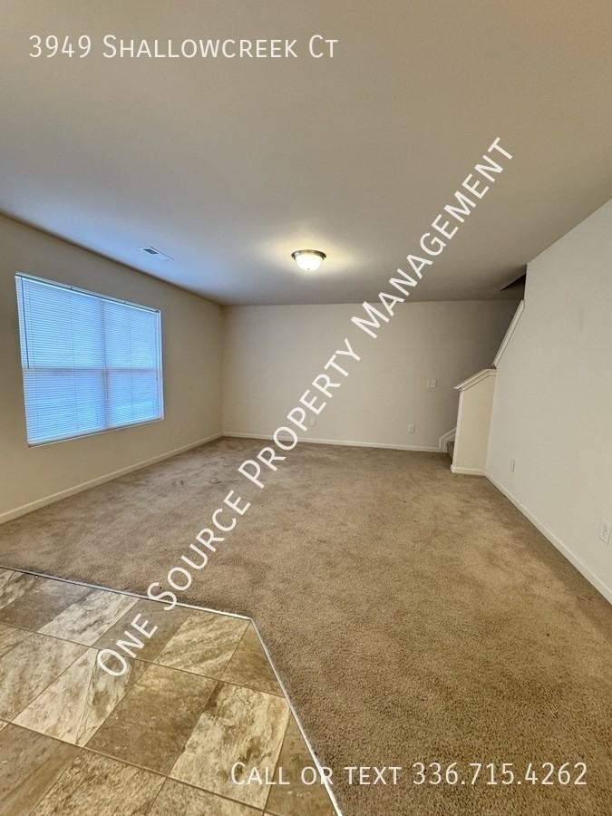 3949 Shallowcreek Ct - Photo 2 of 9