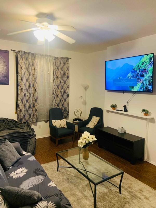 1721 Guilford Ave #1