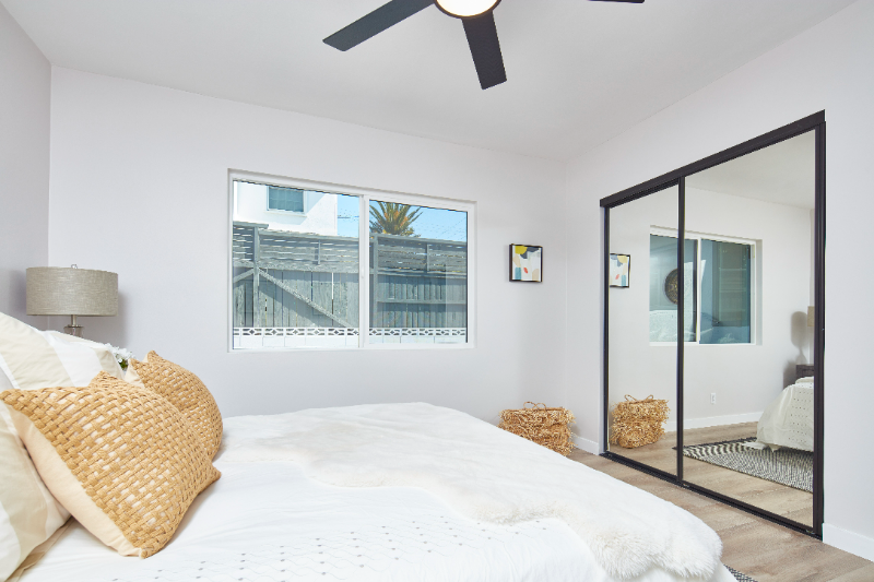 1838 20th St #D - Photo 6 of 12