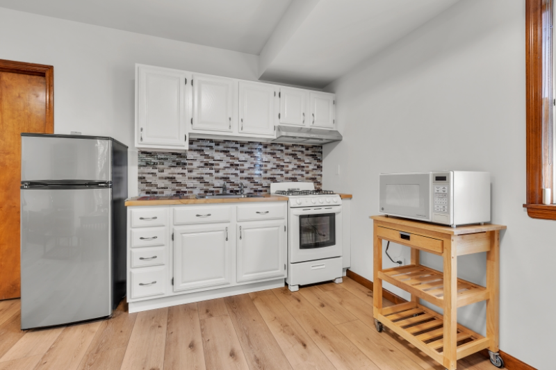 9 Bronxville Ln - Photo 2 of 8
