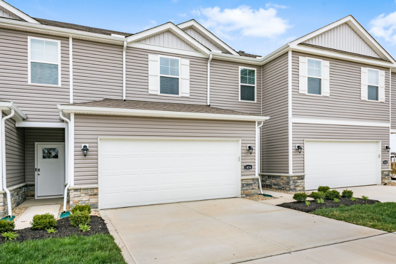 1454 Doubleday Dr - Photo 4 of 41