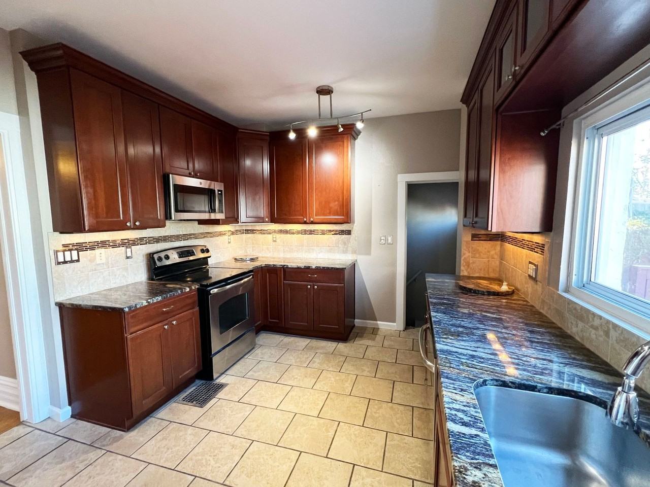 2631 N Humboldt St - Photo 3 of 36