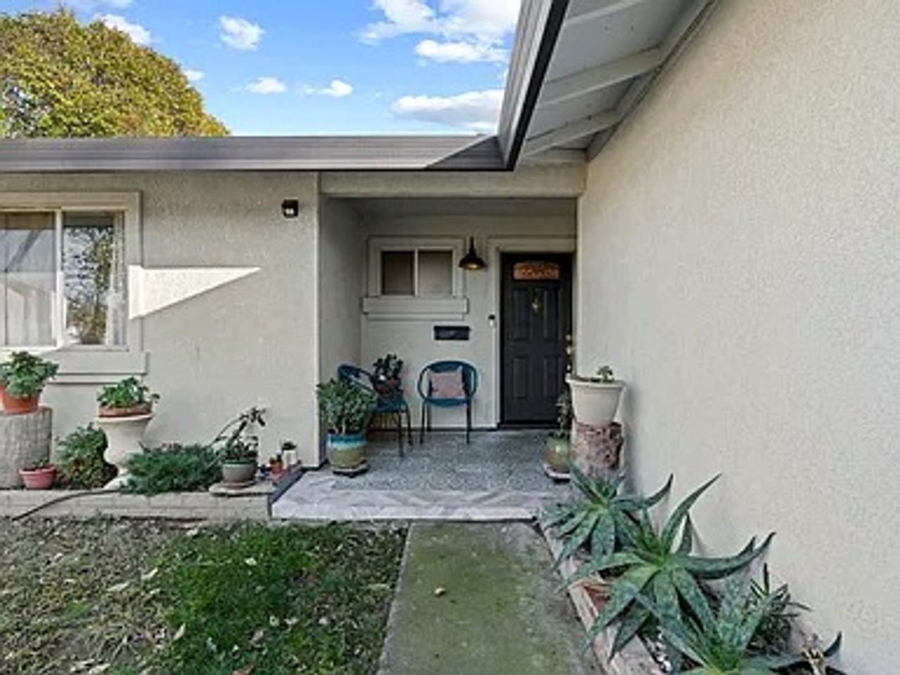 7116 Canaveral Way - Photo 2 of 17