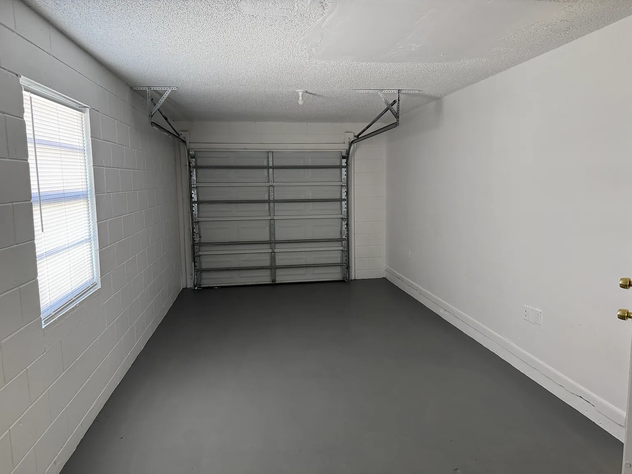 8521 Fish Lake Rd - Photo 2 of 8