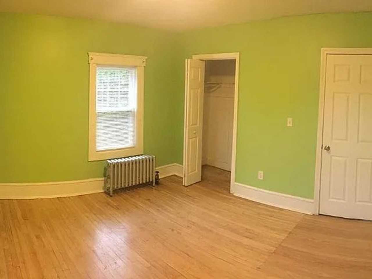 12 Irene St - Photo 2 of 12