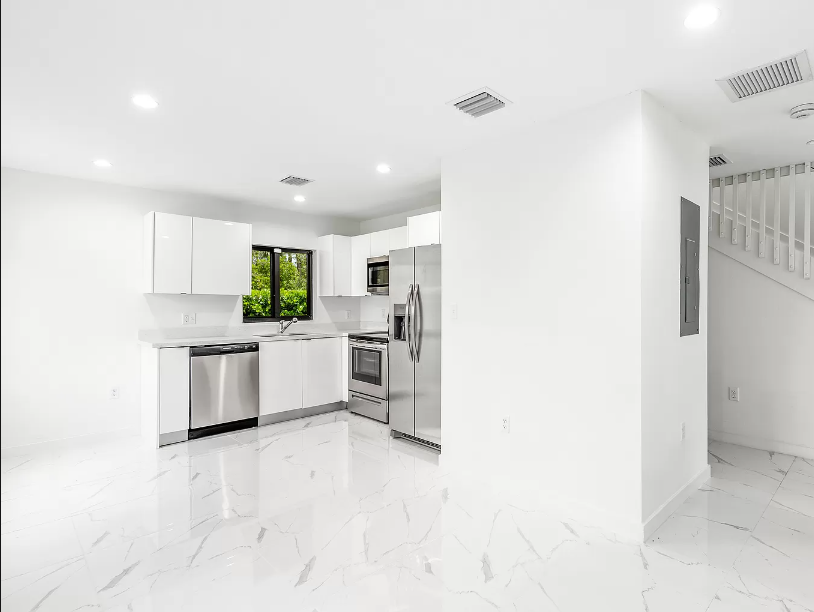 1749 Nw 69th St #0 - Photo 3 of 13