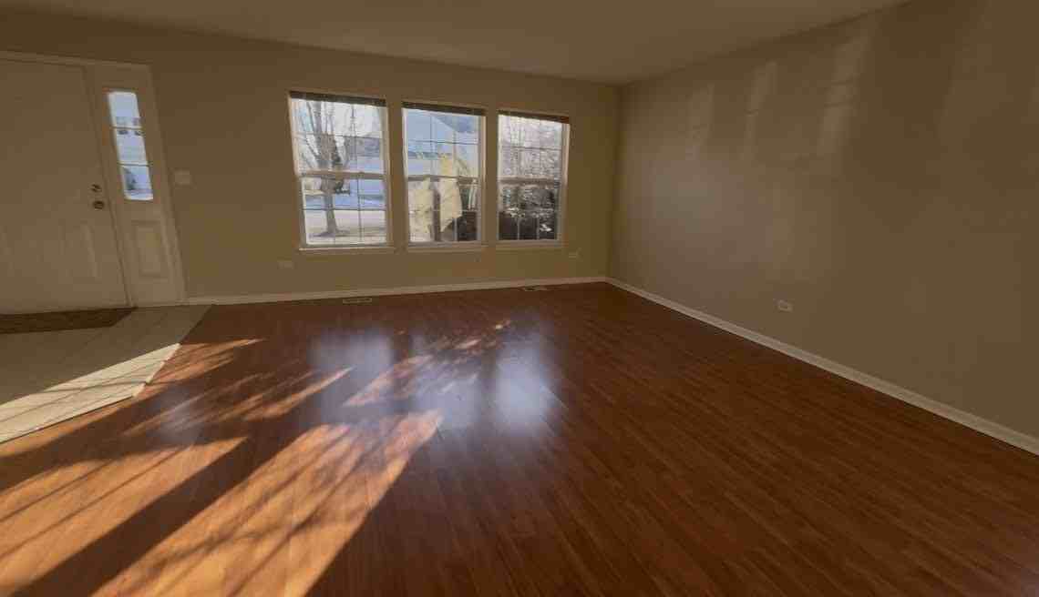 612 Stoffa Ave #NA - Photo 3 of 5