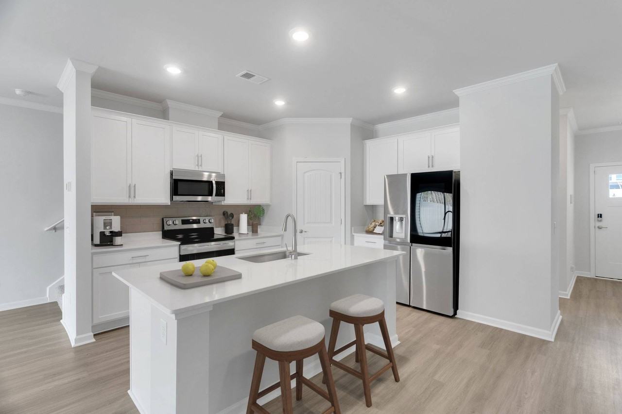 Haven at the Highlands - Photo 4 of 23