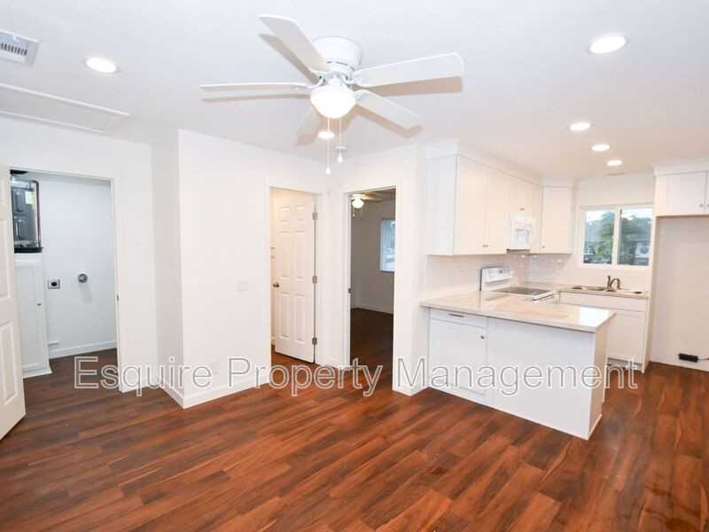 1756 N 6th Pl #A - Photo 3 of 11