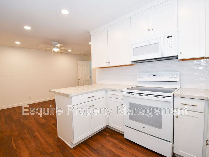 1756 N 6th Pl #A - Photo 6 of 11