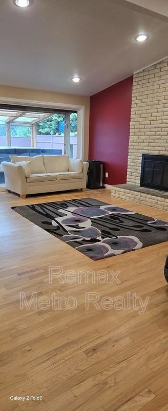 1258 170th Ave Ne - Photo 3 of 25