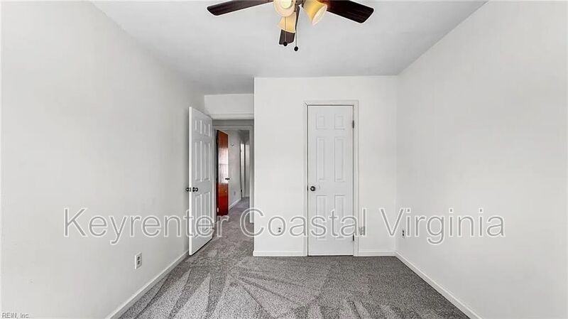 4640 Merrimac Ln - Photo 6 of 8