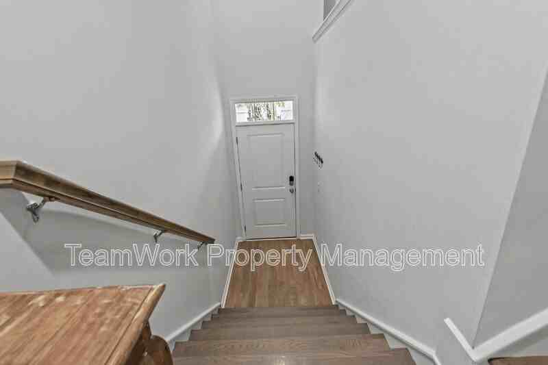 306 Spindlewood Way - Photo 5 of 41